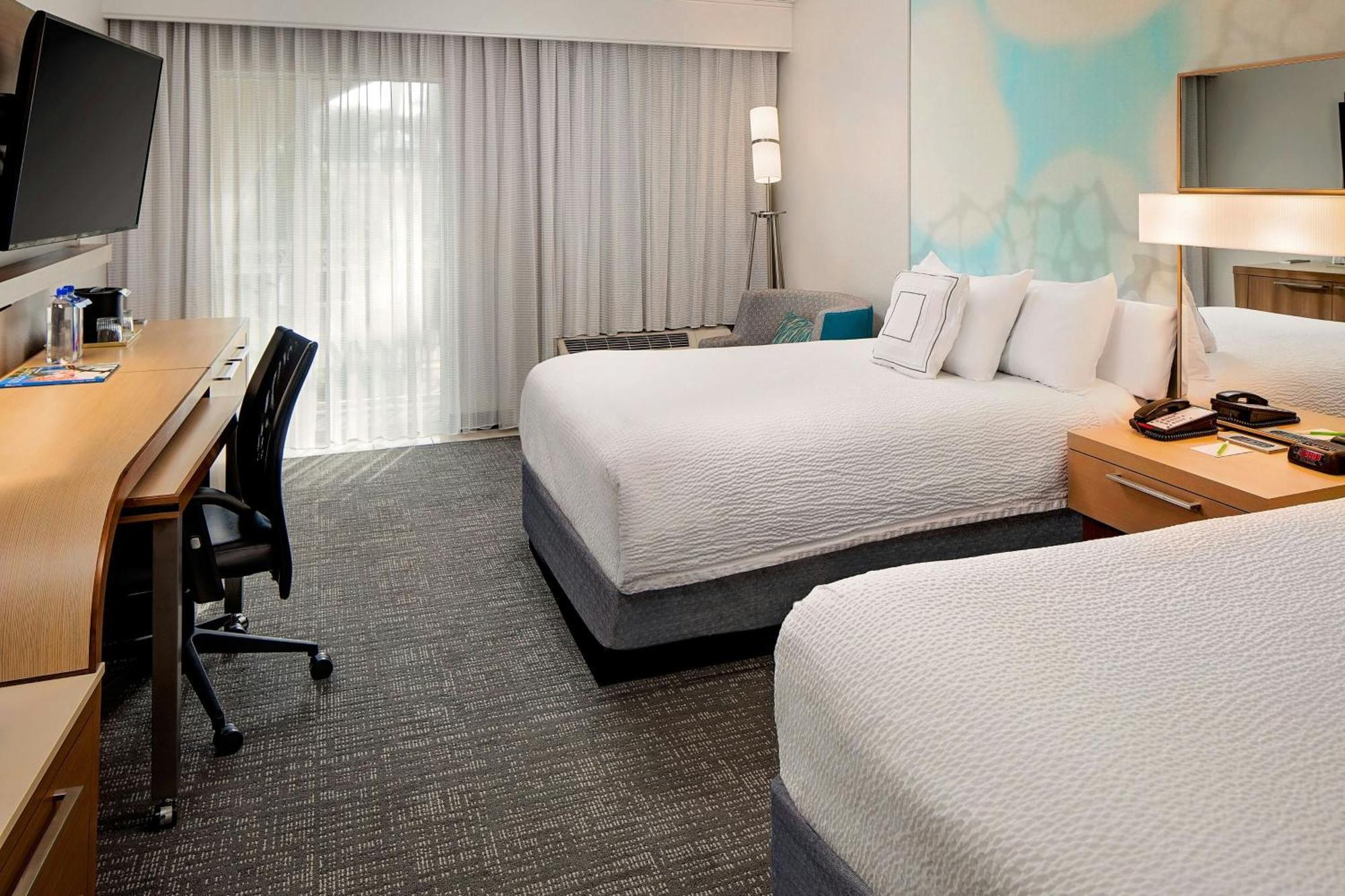 Courtyard By Marriott Fort Lauderdale North/Cypress Creek Exterior foto