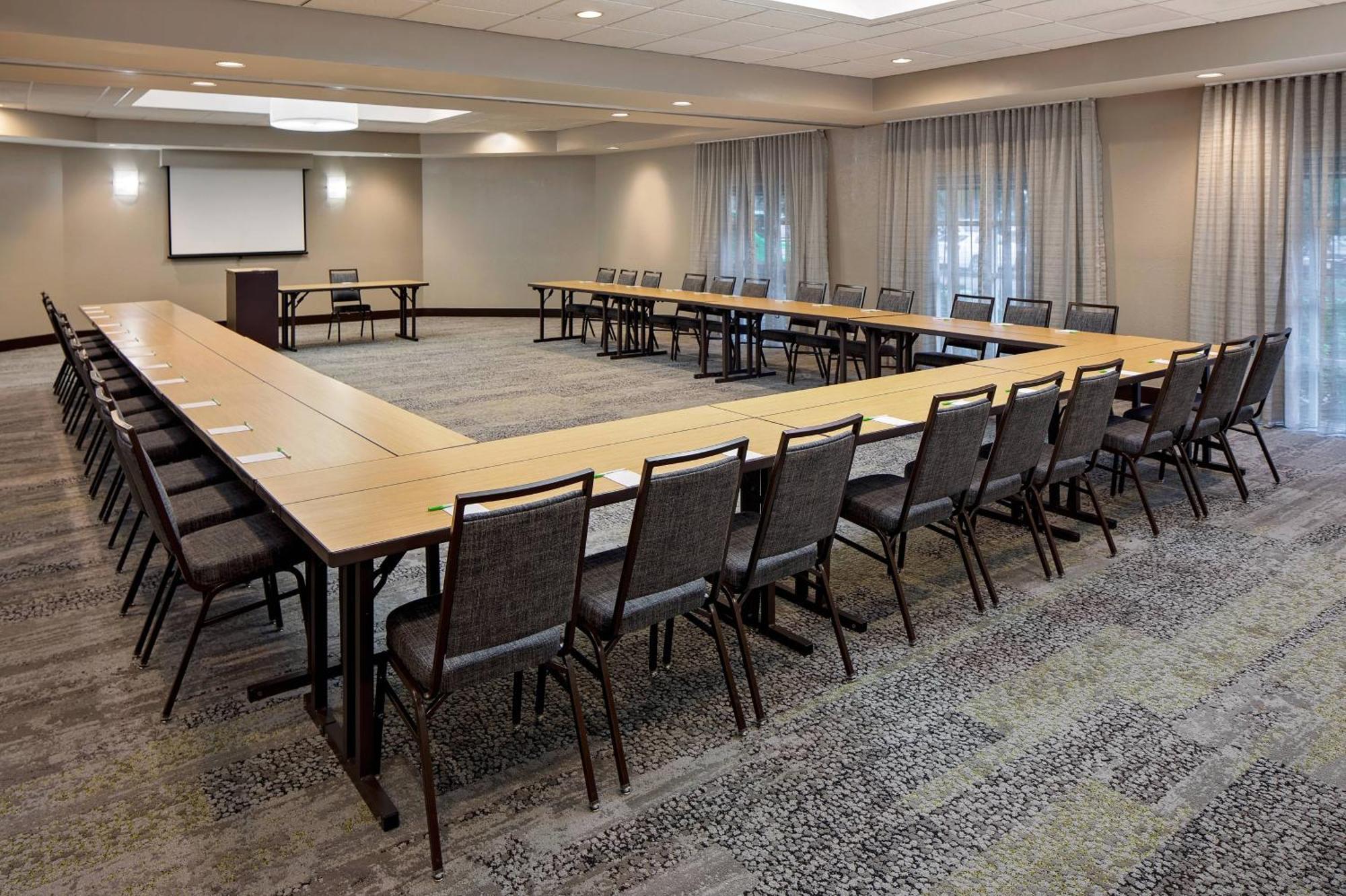 Courtyard By Marriott Fort Lauderdale North/Cypress Creek Exterior foto